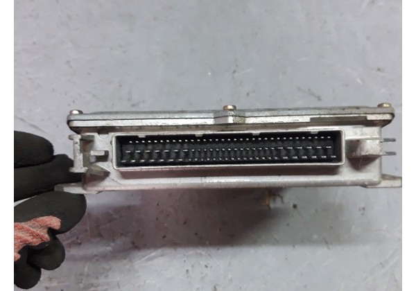 Блок управління двигуном Renault Safrane 2.5l, 7700101699
